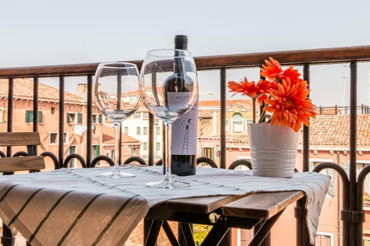 Sunny Nest Canal View In Venice Chic Movida Dış mekan fotoğraf